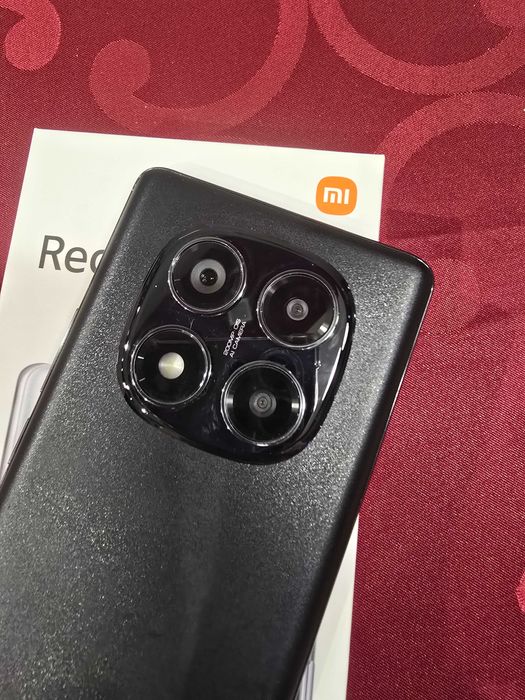 Продавам Xiaomi Redmi Note 14 Pro с ГАРАНЦИЯ