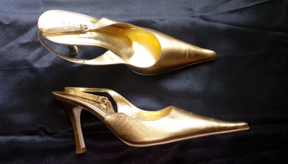 Босоножки для модниц