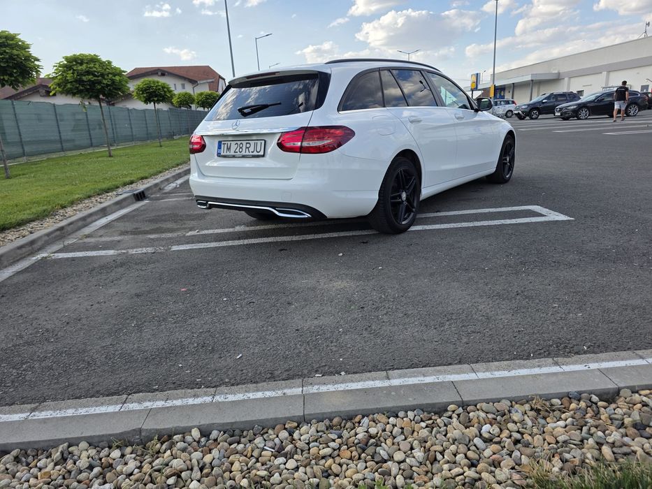 MERCEDES-BENZ C-Class 2015 — imagine 3