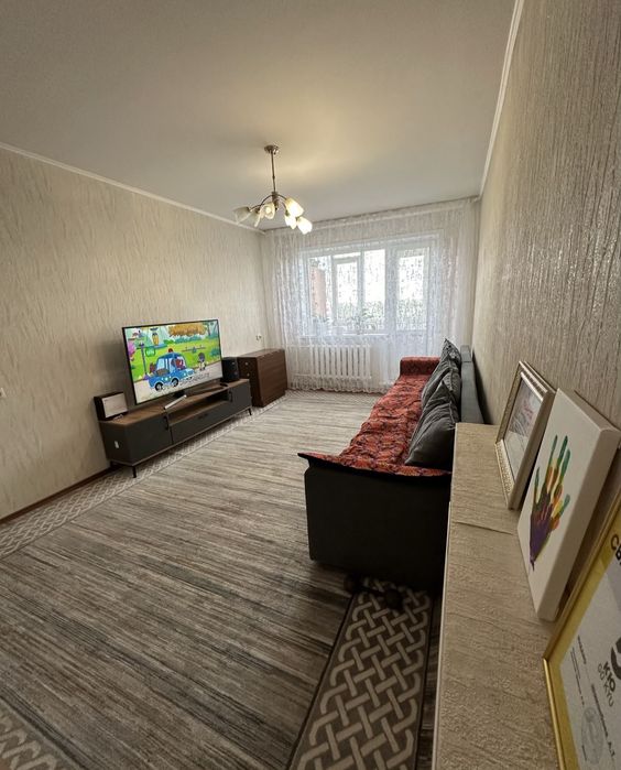 Продается 3-комн (6-33, 5 эт)