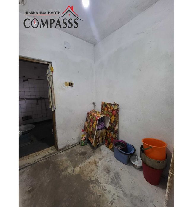 с. Пчелино, Обл. Добрич, къща с дворно място – 25000евро!