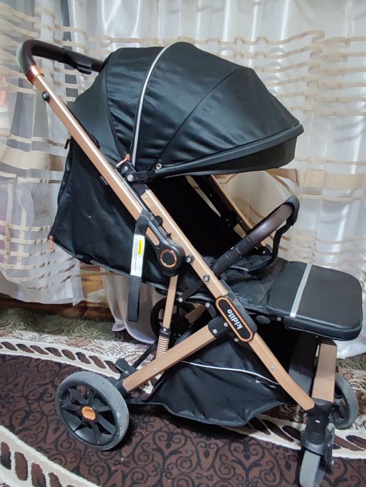 Детская коляска.