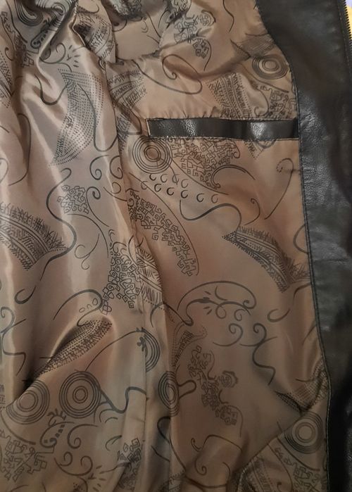 Кожанная мужская куртка