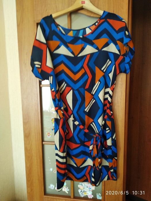 Продам нарядное платье