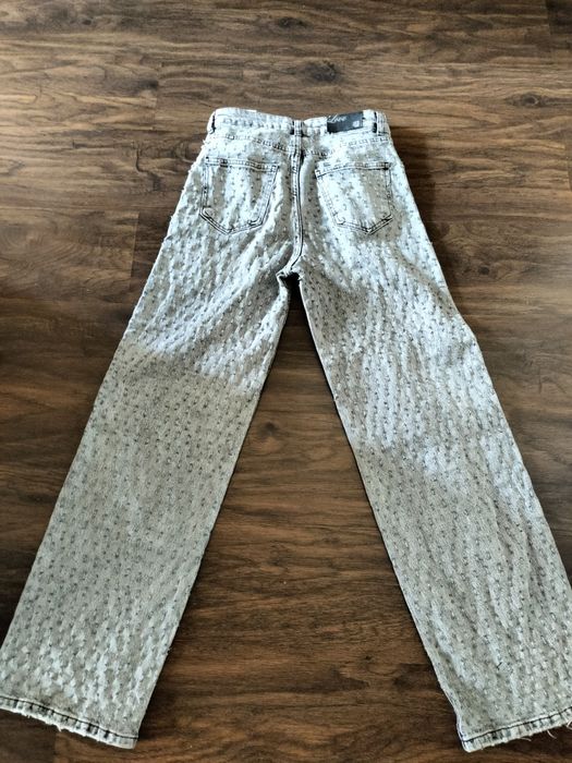 Продам джинсы женские