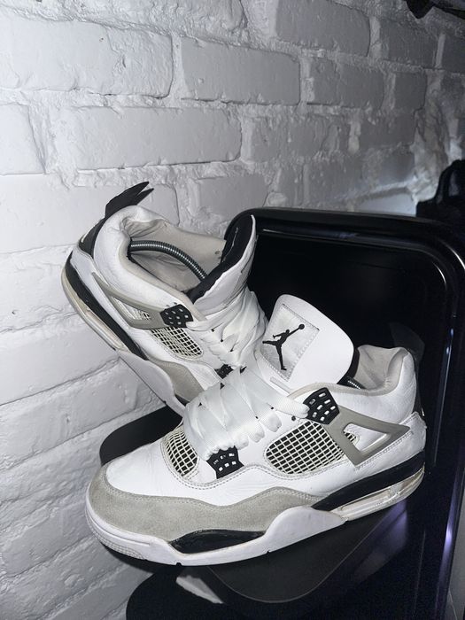 Jordan 4 Military Black