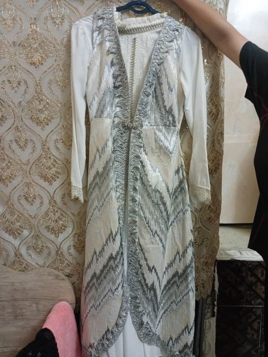 Ансамбль сотилади.