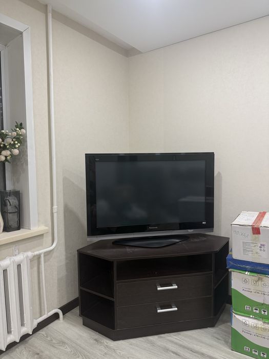 Тумба с теливизором