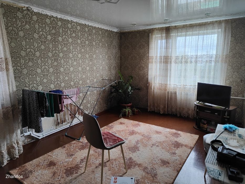 Продам трёхкомнатную квартиру