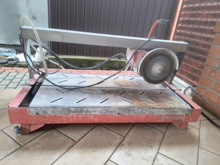 Mașina tăiat gresie cu apa Husqvarna TS 66 r