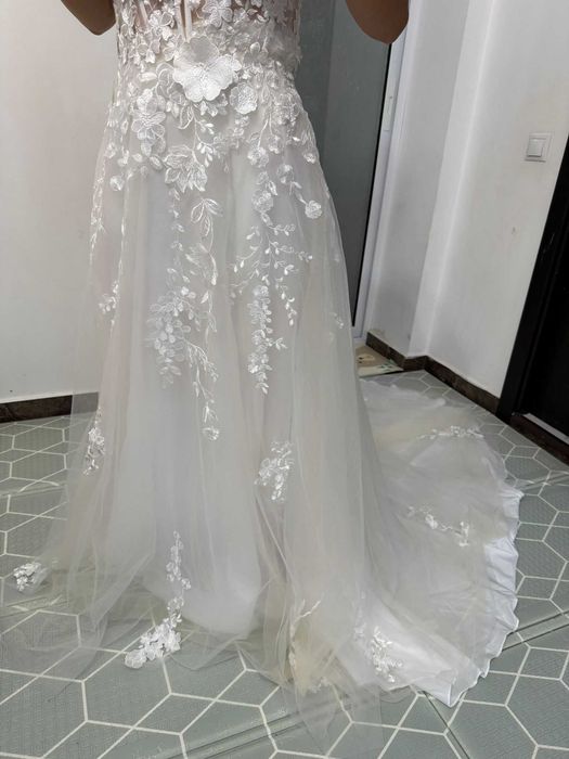 rochie mireasa stil prințesa