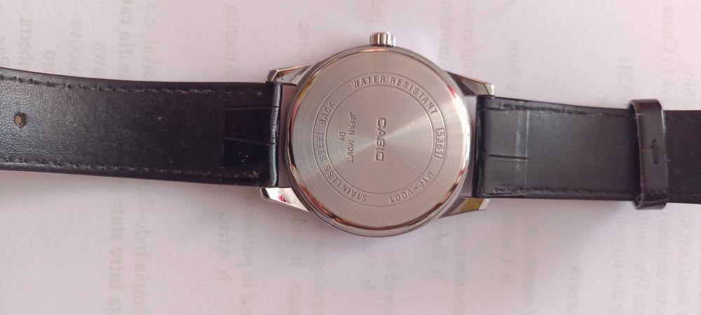 ceasuri Casio  MTP V-001 argintiu si negru