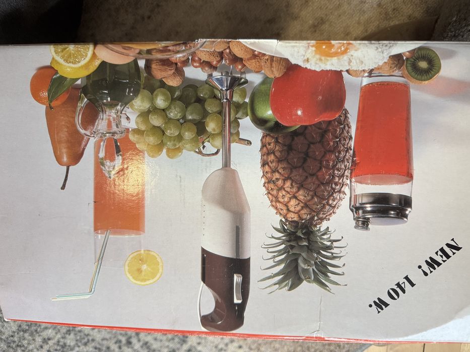 Нив блендер/миксер 140w