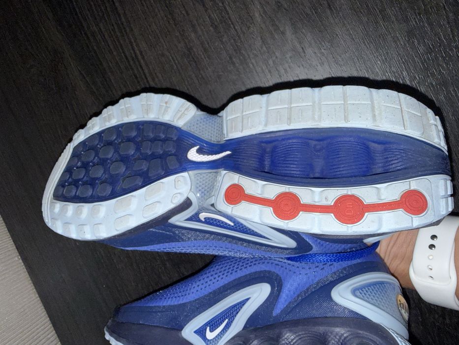 Оригинални  маратонки Nike