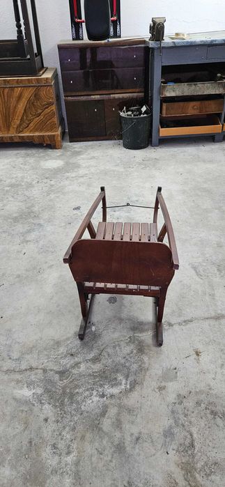 Продавам стара шейна