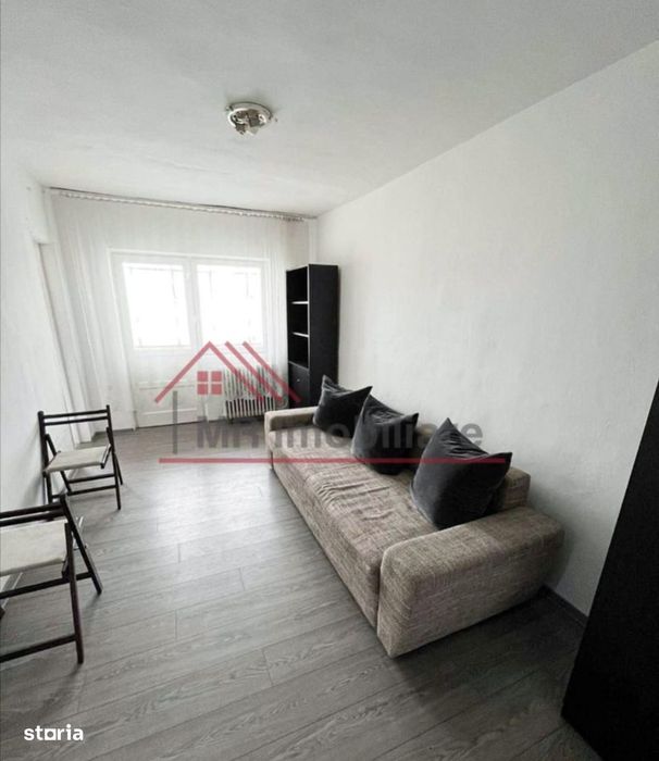 Garsoniera, decomandată, 30 mp , balcon , Mărăști, zona Farmec