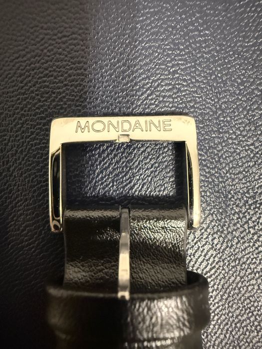 Ceas original Mondaine