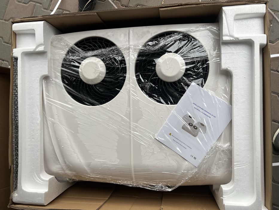 Авто кондиционер моноблок 24 вольта 2.6 килловат