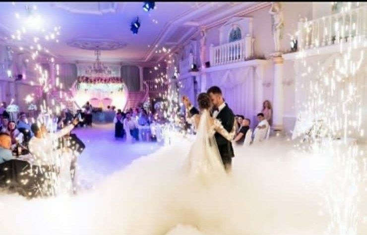 Жастардың алғашқы махаббат вальс Танец молодоженов!!!20тысяч