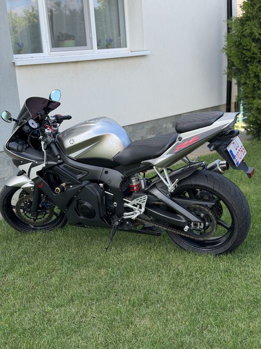 Yamaha R6 RJ 05 (2003)