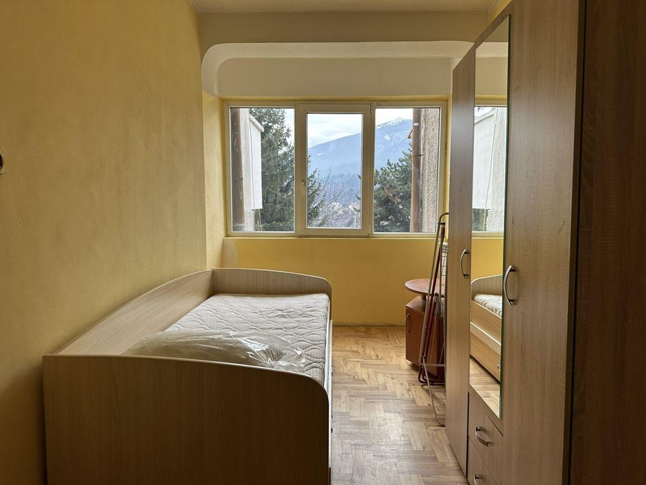 Дава се под наем Четиристаен апартамент в София, Карпузица - 120 кв.м за 649 € - Снимка #2