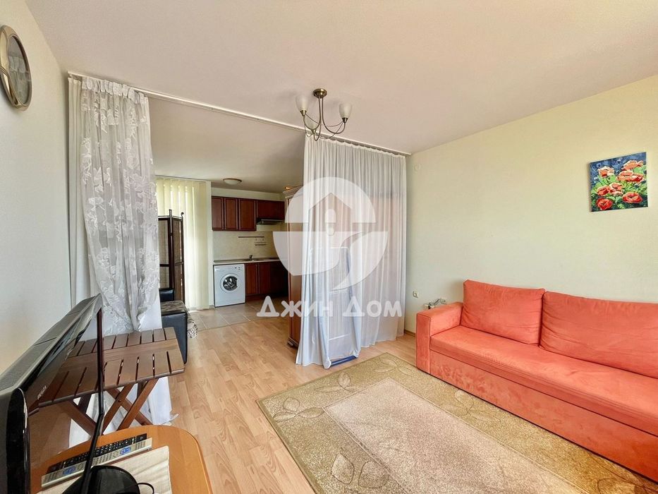 Продава се Едностаен апартамент в Свети Влас - 47 кв.м за 1320 €/кв.м - Снимка #3