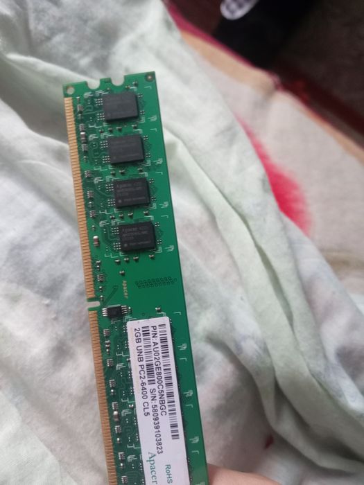 Продаю оперативную память ddr 2