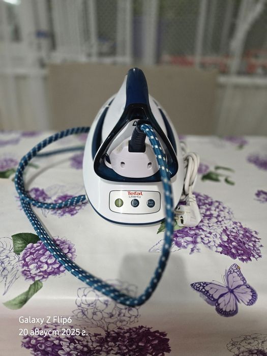 Ютия с парогенератор Tefal Liberty (Anti-Calc)