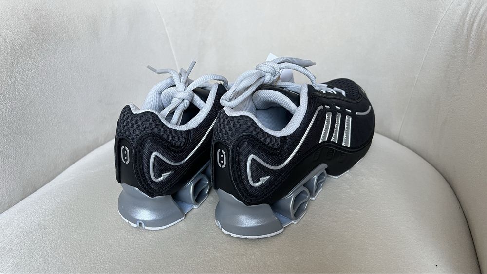 Кроссовки Adidas 37 размер