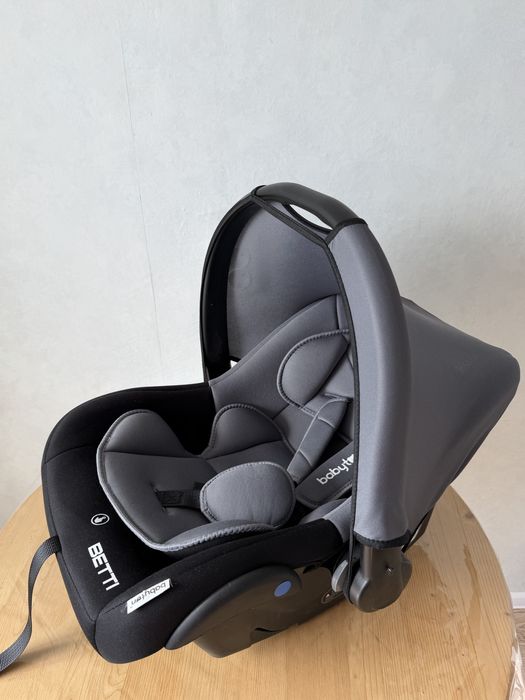 Продам Автолюльку Babyton Betti