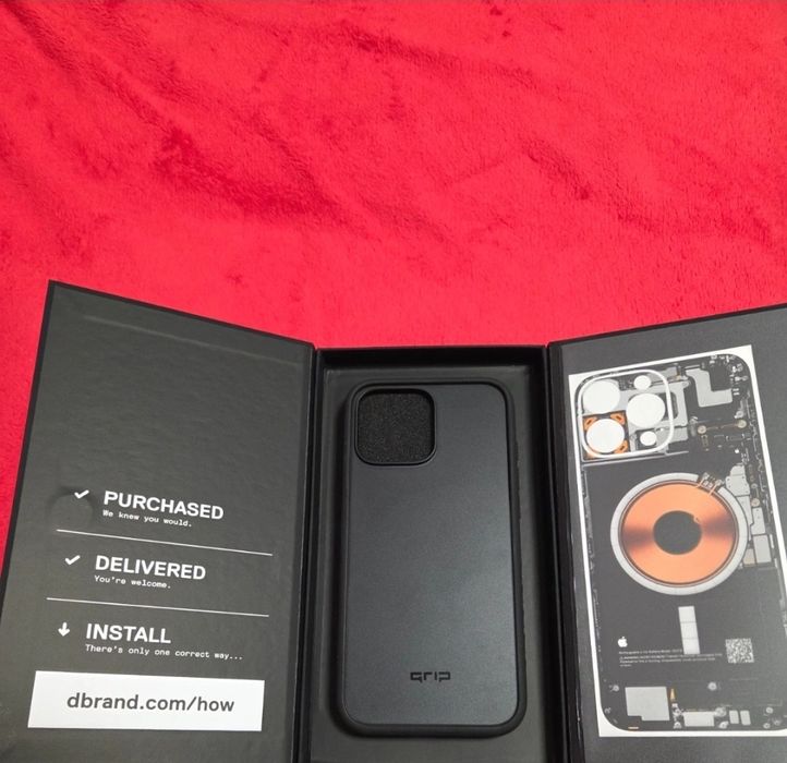 Vand Husa + skin si 2 folii premium pentru iPhone 16 Pro Max