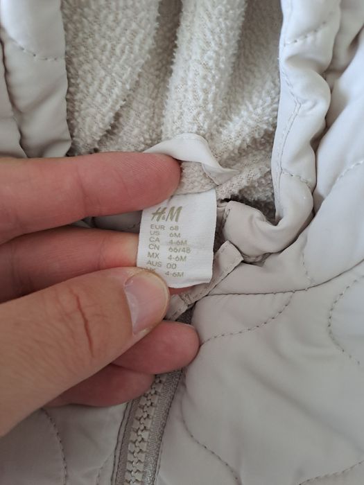 Salopeta H&M bebe / copii, marimea 6 luni