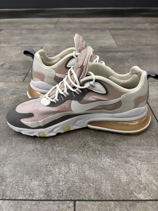 Nike Air Max 270 React