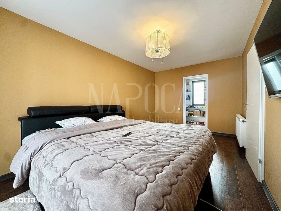 Casa 4 camere de vanzare in Floresti