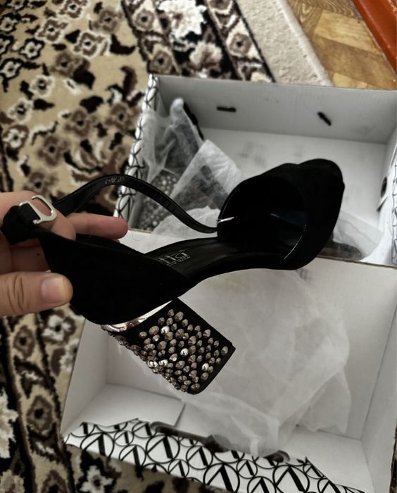 Туфельки черные