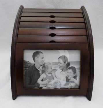 Дървена кутия/албум за снимки - 120 + 1 бр.