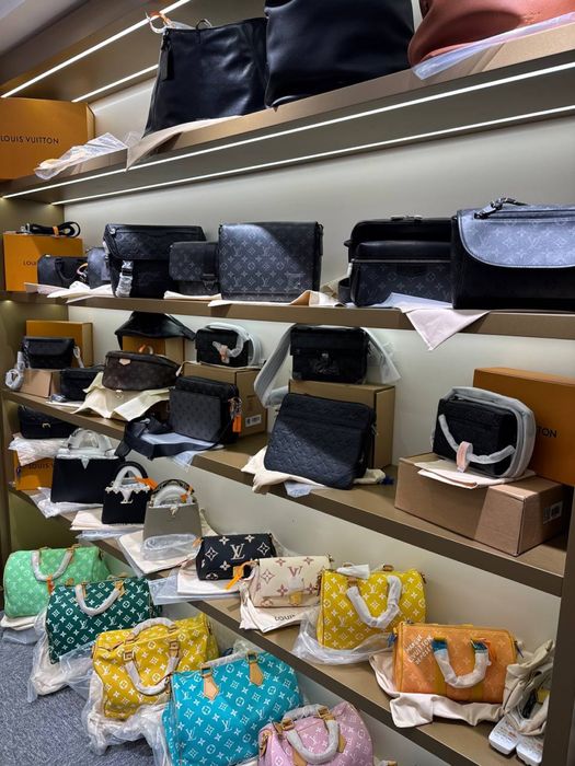 Женские Сумки Брендовые