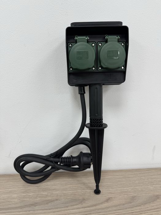 Priză de grădină Brennenstuhl cu țăruș, 2 prize, IP44