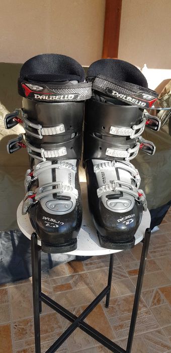 Продавам ски обувки Dalbello