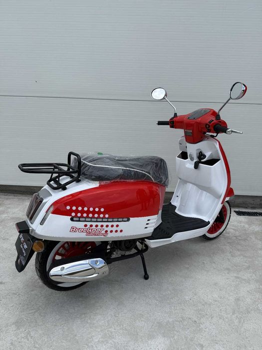 Scuter vintage pe benzina FREYA BRECKNER 49cc