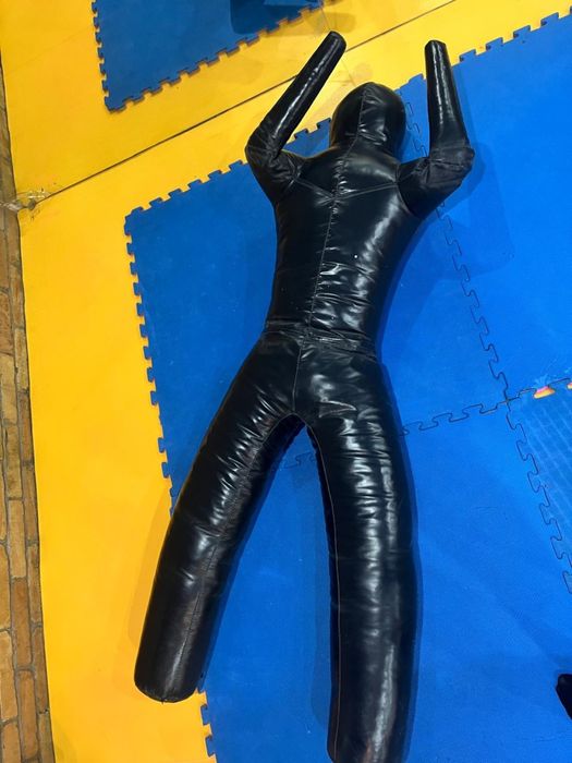 Продам тренировочный манекен