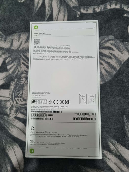 Vând iPhone 17 pro Max 2TB