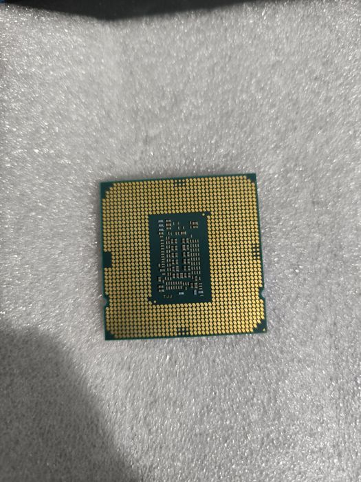 Procesor intel i3-10100f