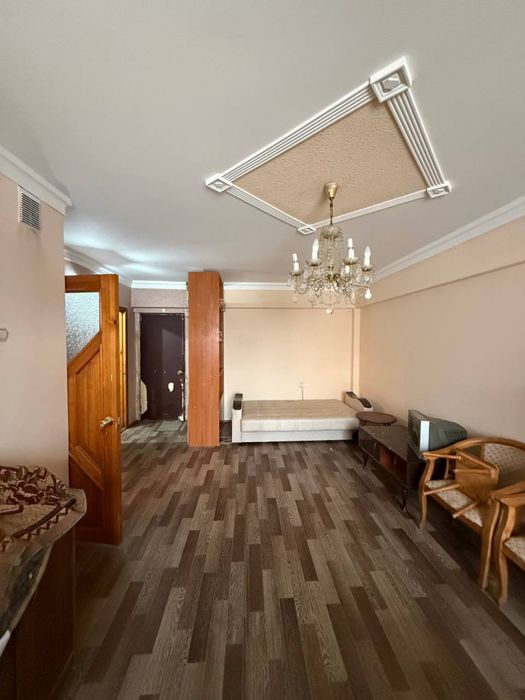 Своя квартира шикарная локация напротив Grand Mir гостиницы