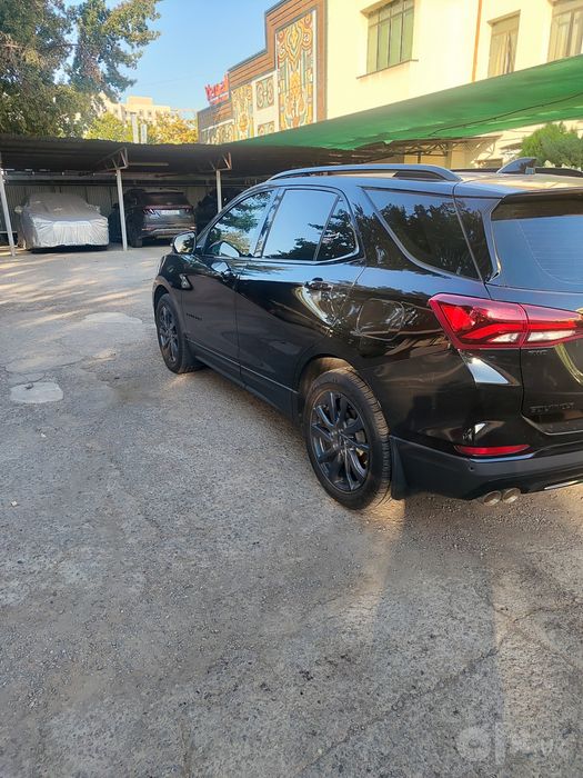 Продам Chevrolet Equinox 2023г