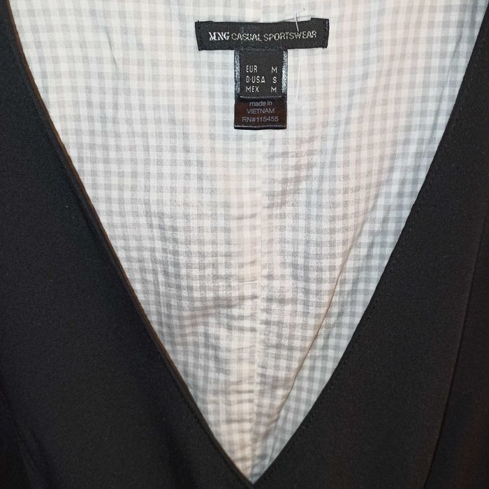 Комбинезон черный с шортами  Mango Ж895