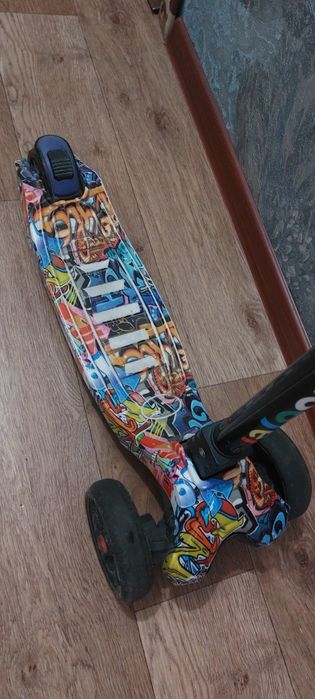 Продам детский самокат