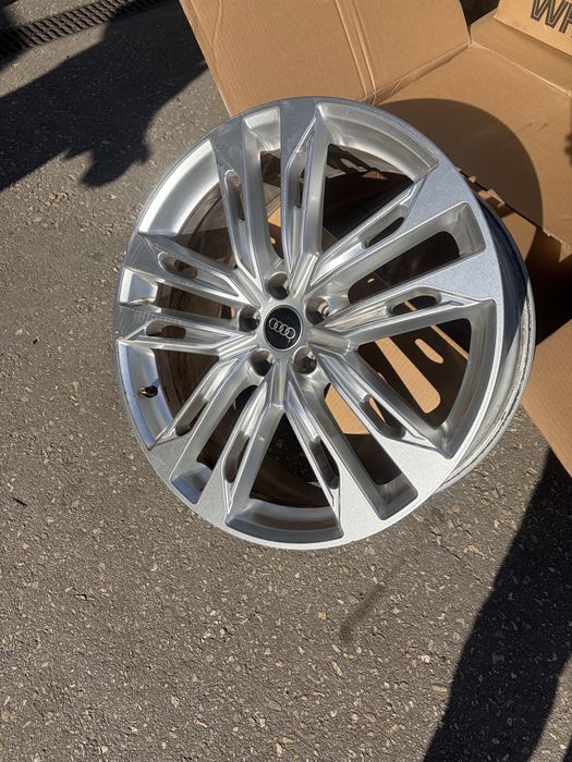 Оригинални джанти audi S6 C8 21'