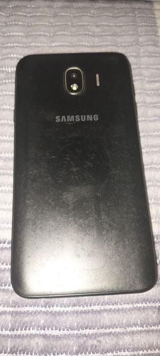 Продам Самсунг j4+