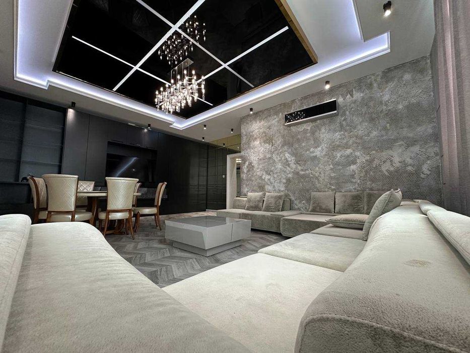 Ул, Тараса Шевченко-ГАБУС! Сдается 4-х комнатная в престижном районе!